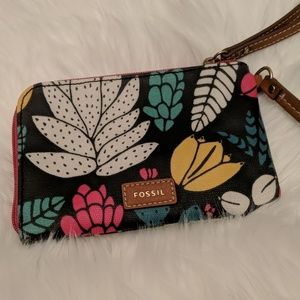 Fossil wristlet